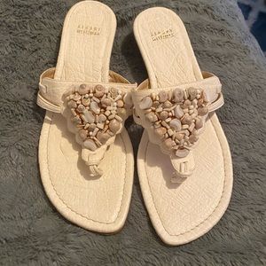 Stuart Weitzman white leather shell sandal